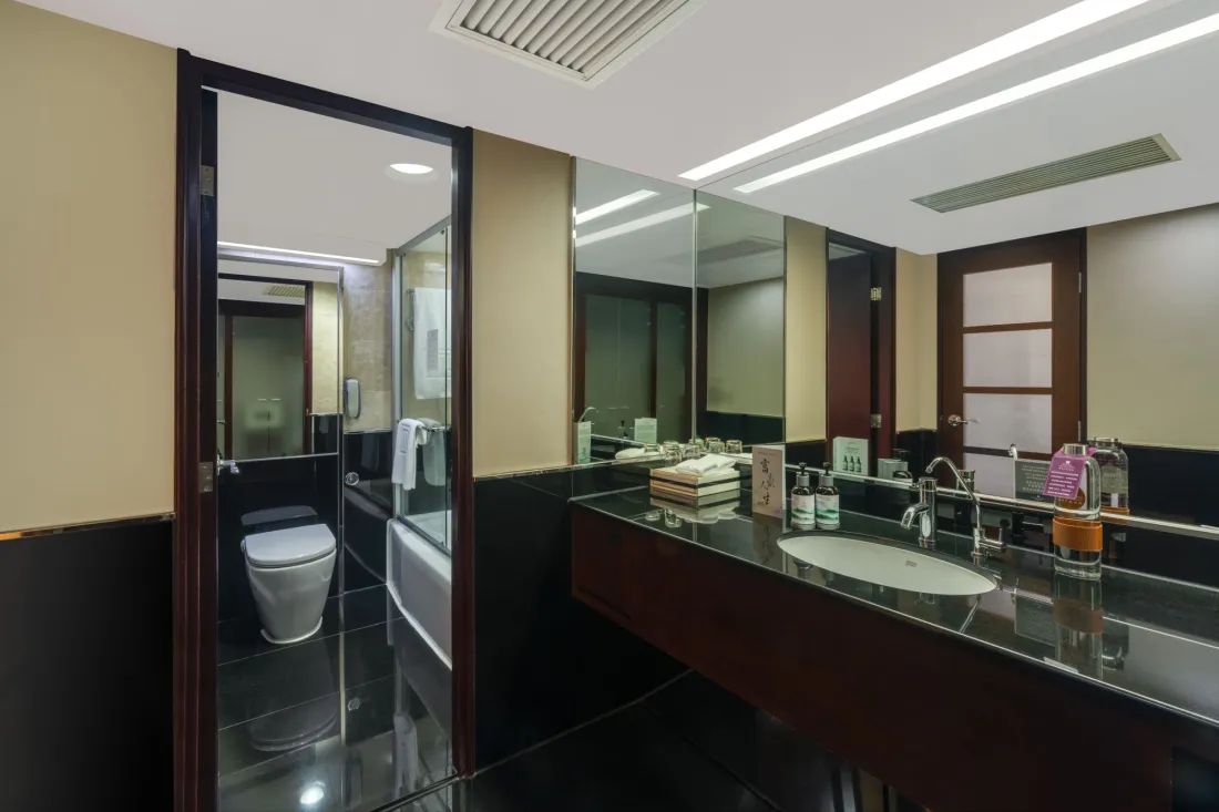  Executive Suite_Image.jpg 