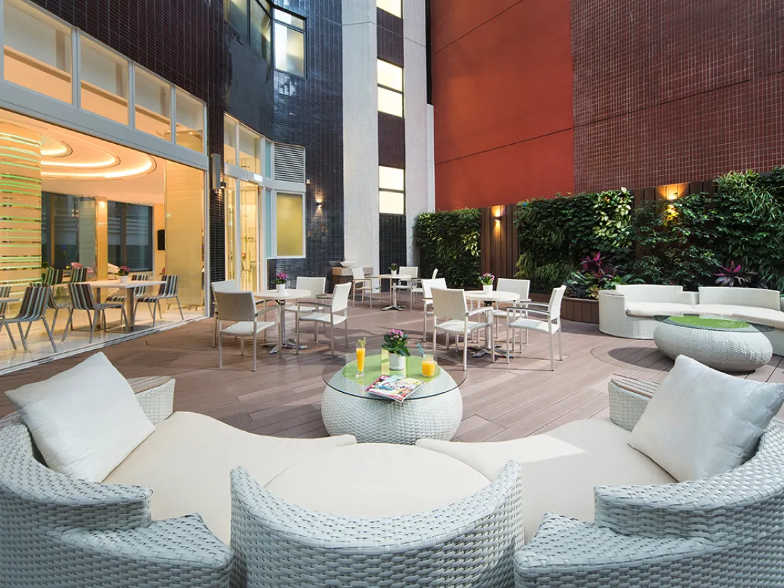  ICSW_iLounge_01.jpg 