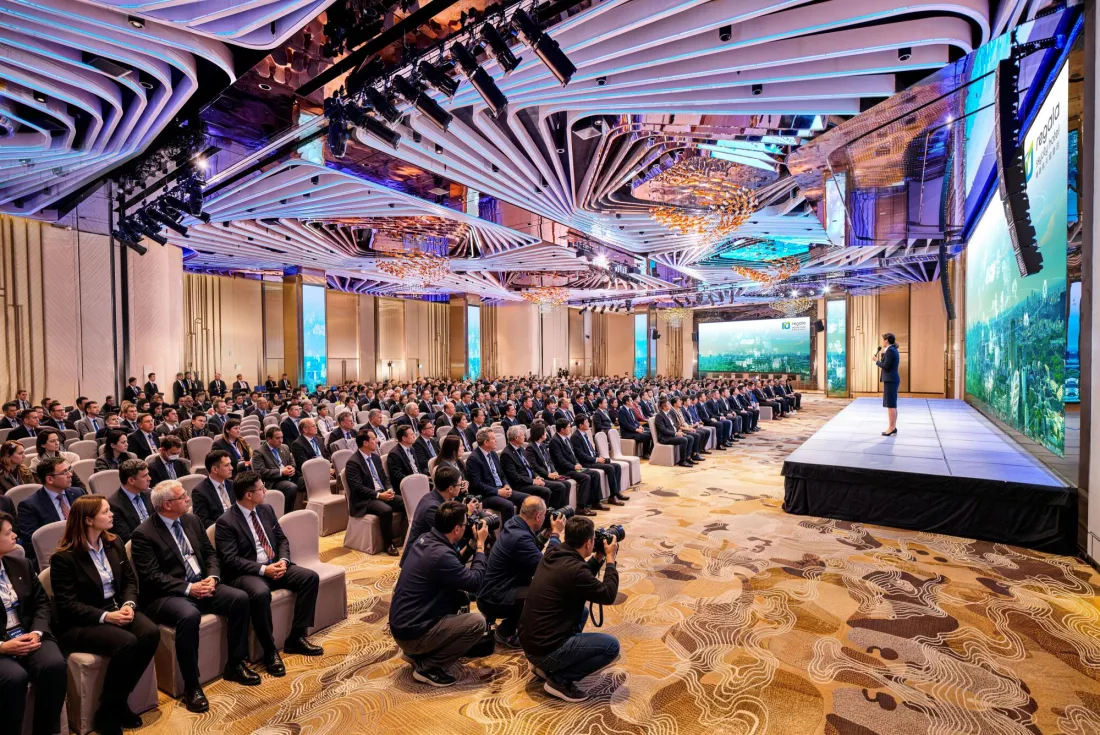 Regala Skycity Hotel_Grand Ballroom_Theatre Setting_AI